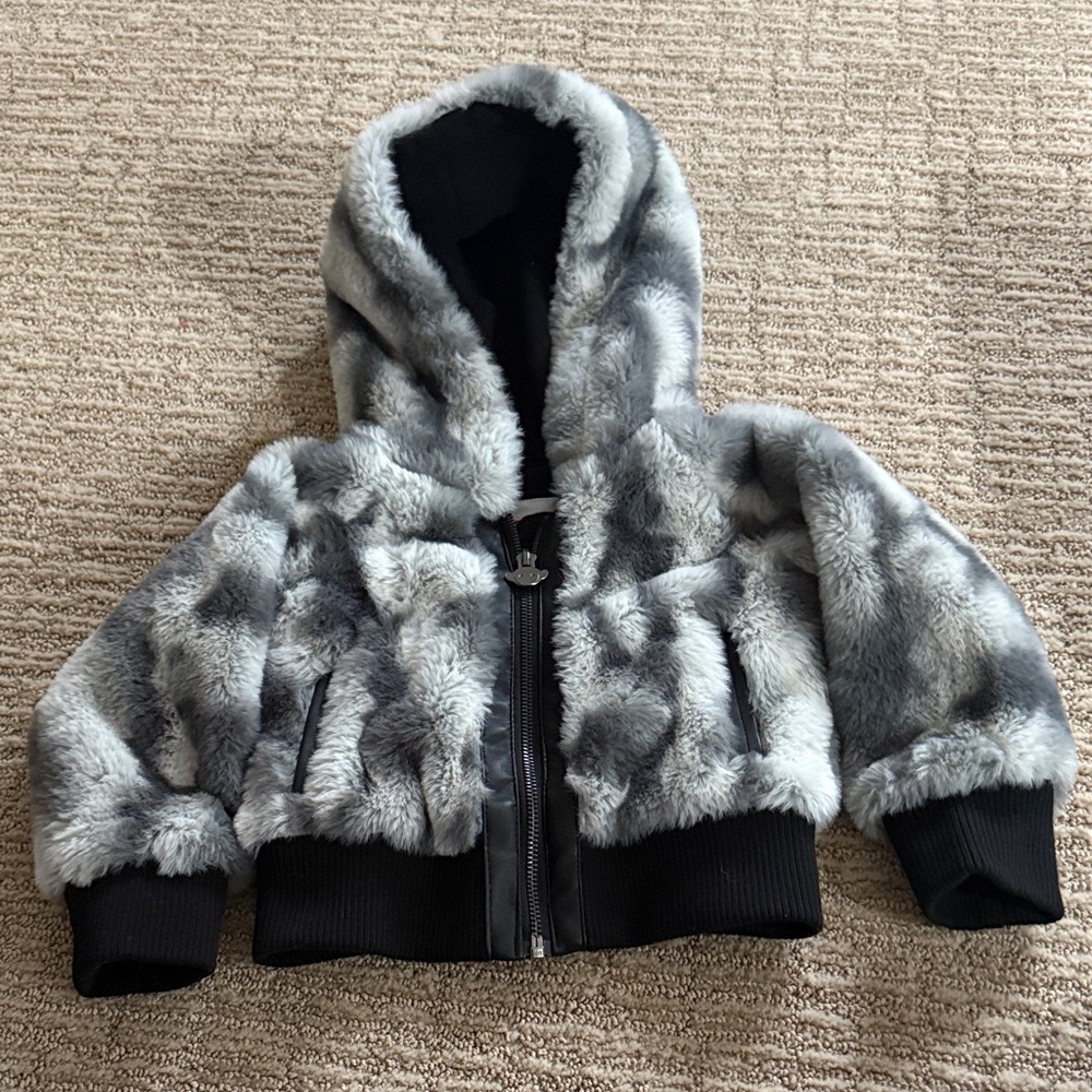 Appaman Faux Fur Hooded Toddler Girl Jacket 2T